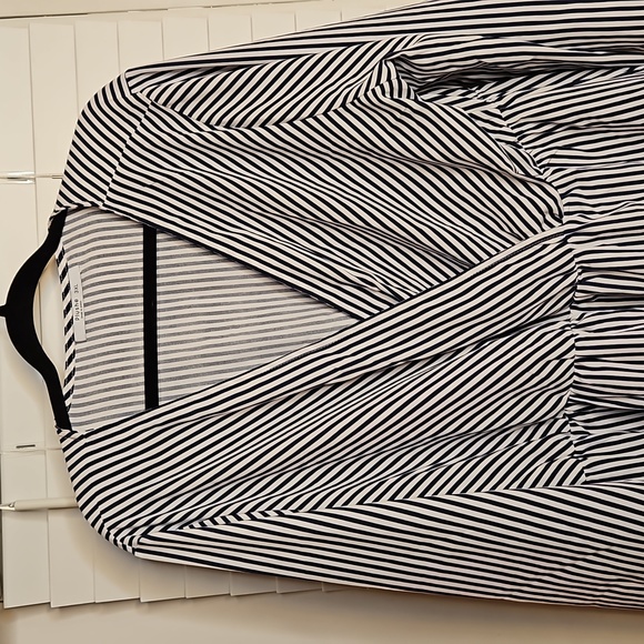 Stripe Flared Sleeve Mini Dress - Picture 4 of 11